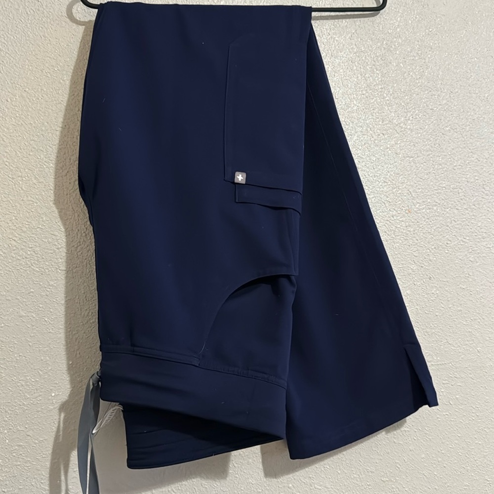 71. Navy FIGS nursing pants. Size M/T. In like new condition.